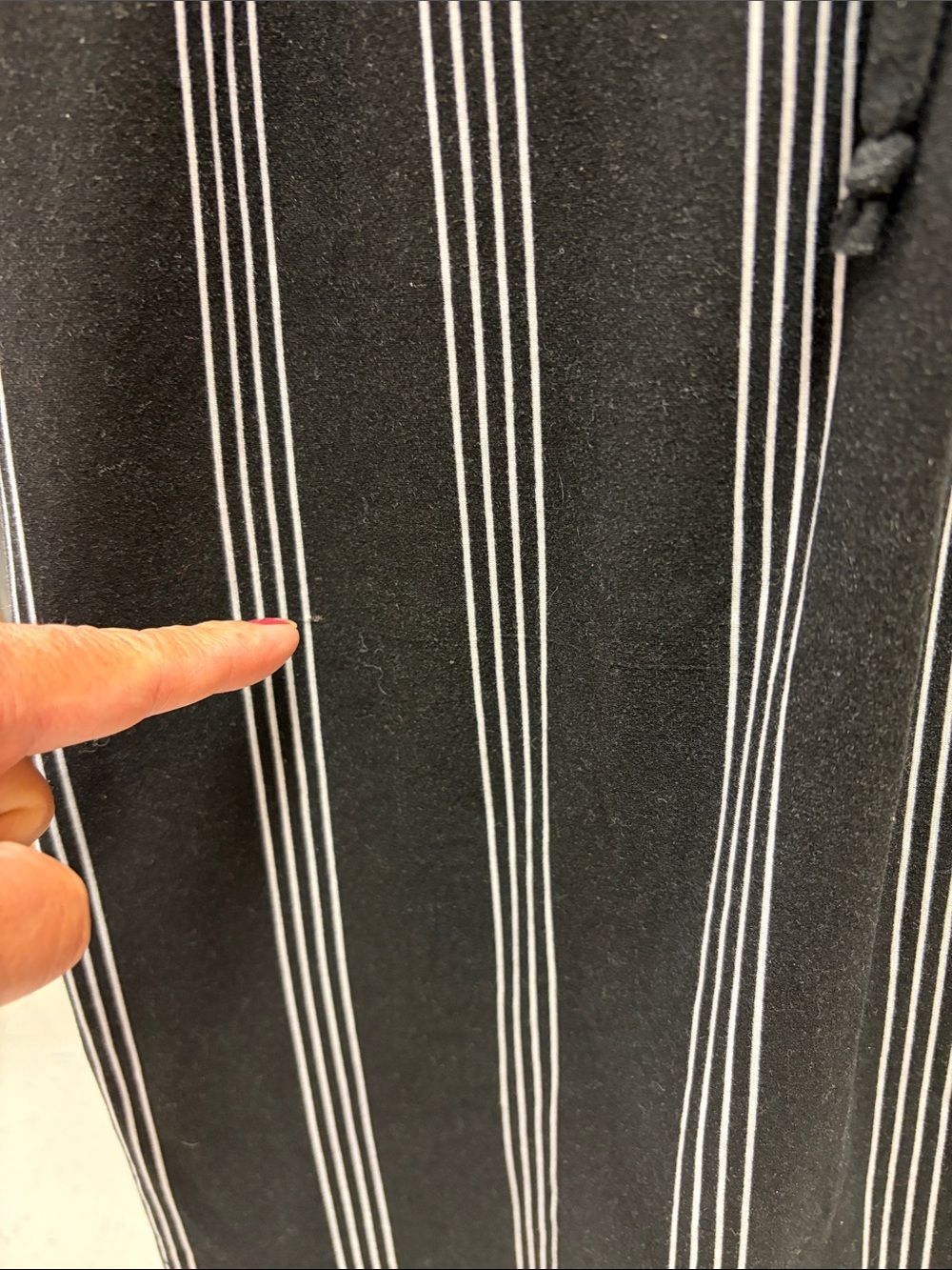 Derek Heart Maternity Black and White Vertical-Stripe Drawstring Dress Small - Picture 10 of 10